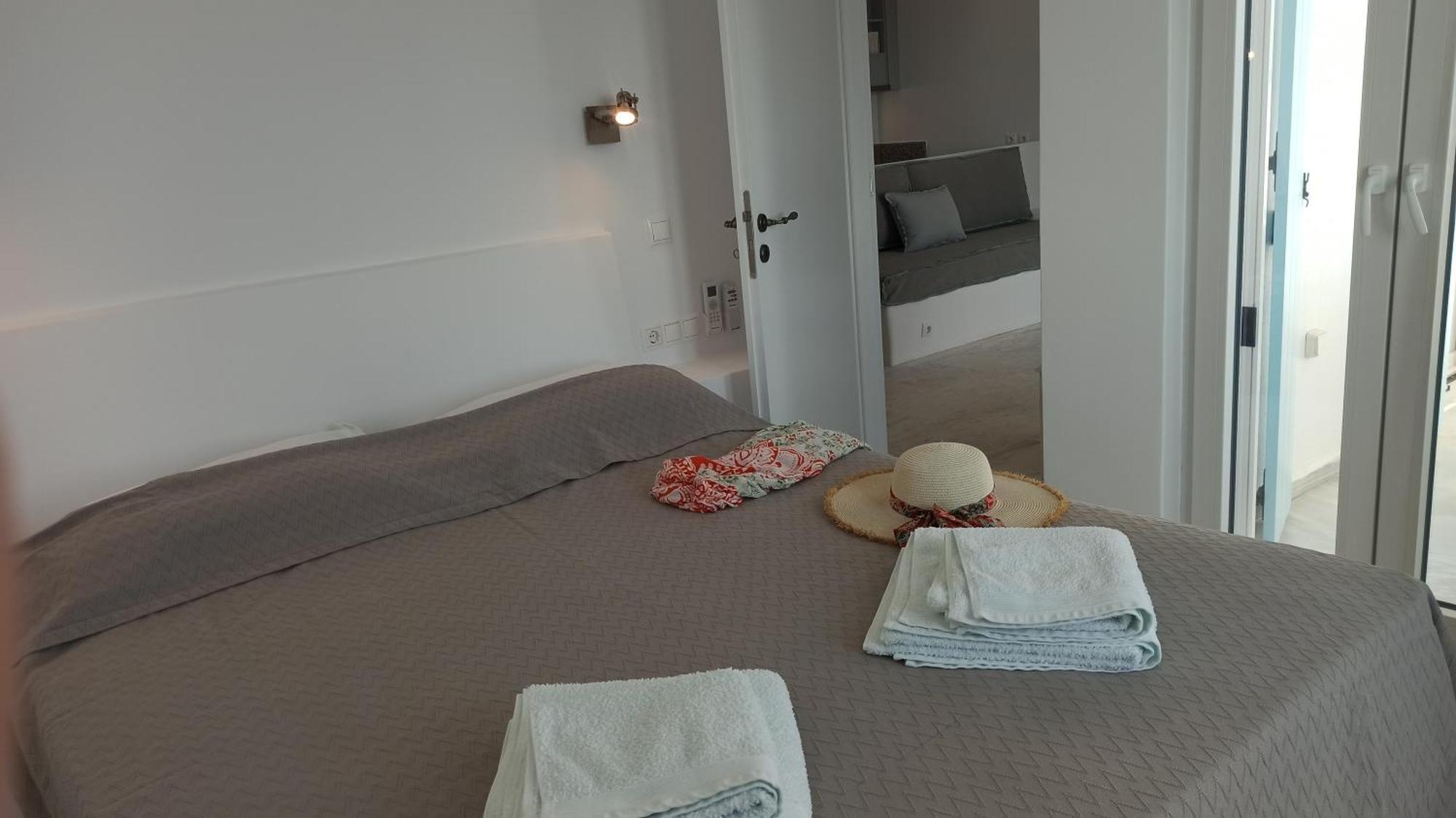 Aegean Dream Apartments Tinos Bagian luar foto